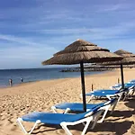 T1 - Da Rocha - Com Vistas De Mar E Terraco
